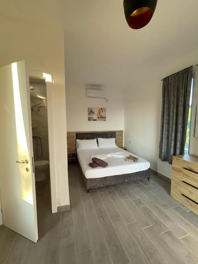 Resort Natyra E Ishullit - Hotel, Ristorant, Camping - Lezhe, Shengjin, Ishull Shengjin Lezhe, Shengjin, Lezhe