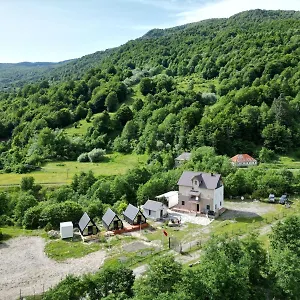 Vita Guesthouse Bajram Curri