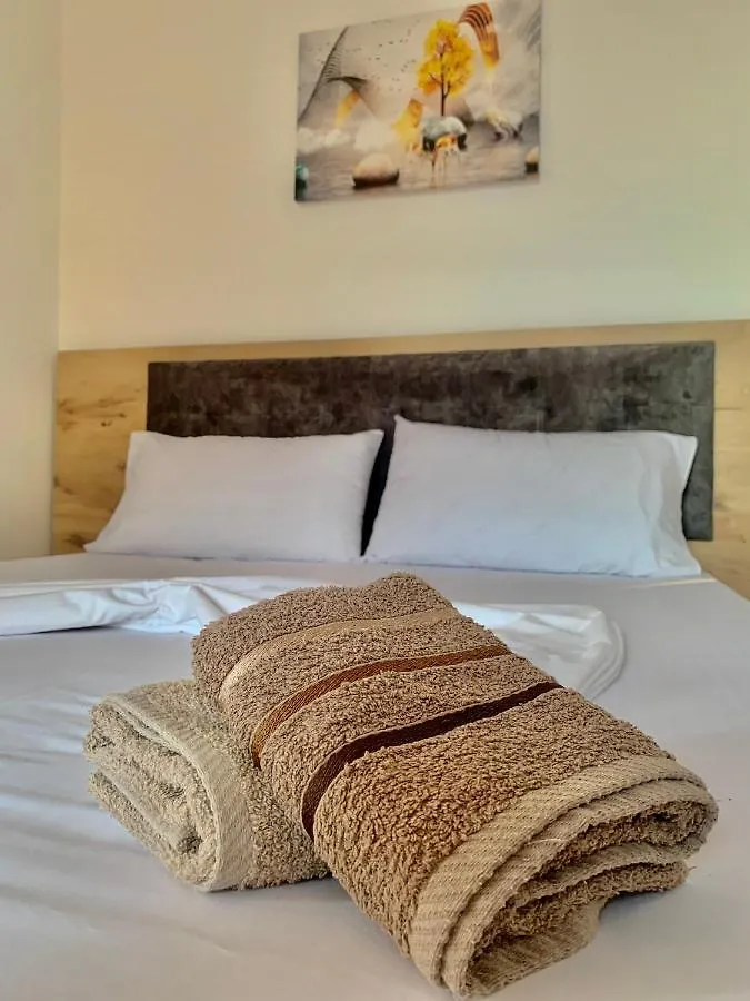Θέρετρο Natyra E Ishullit - Hotel, Ristorant, Camping - Lezhe, Shengjin, Ishull Shengjin Lezhe, Shengjin, Lezhe